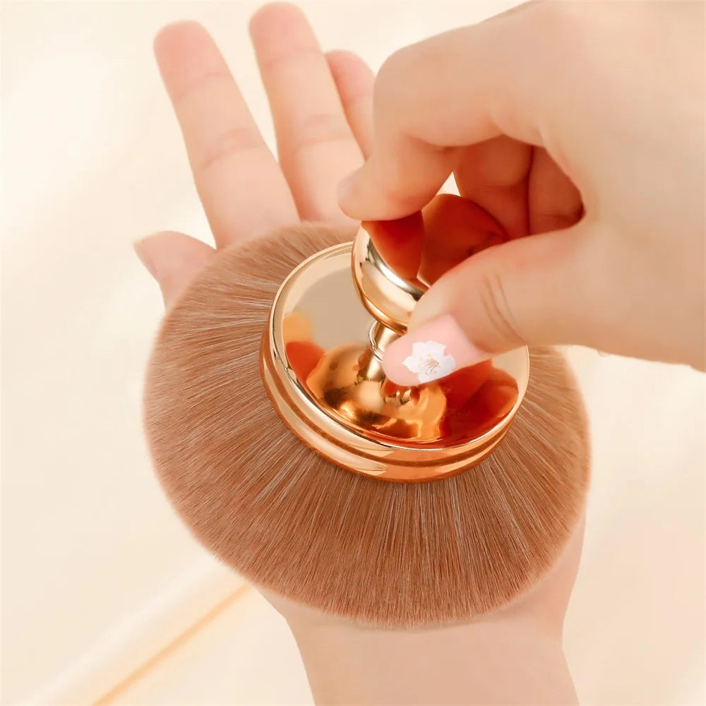 Curo™ Body Brush